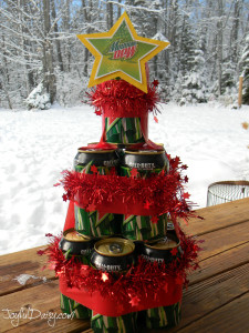 BEER & POP CAN CHRISTMAS TREE GIFT! - JOYFUL DAISY