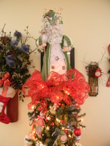 Santa Christmas Tree topper with bows