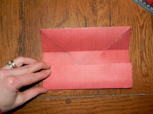 How to make a small gift box, folding up sides