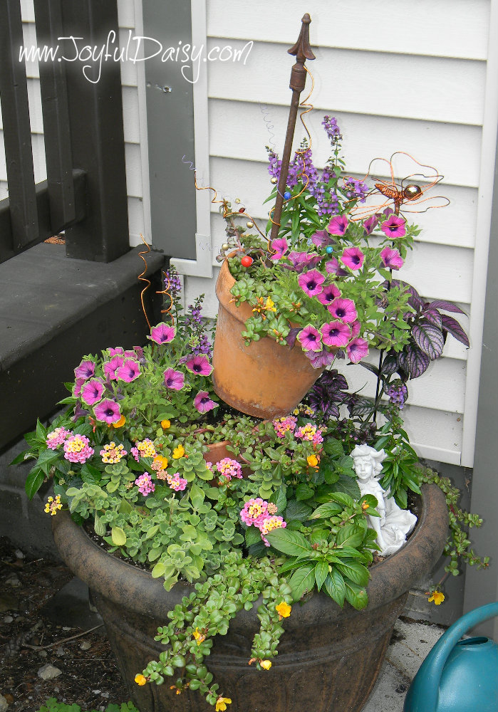 decorating flower pots 11