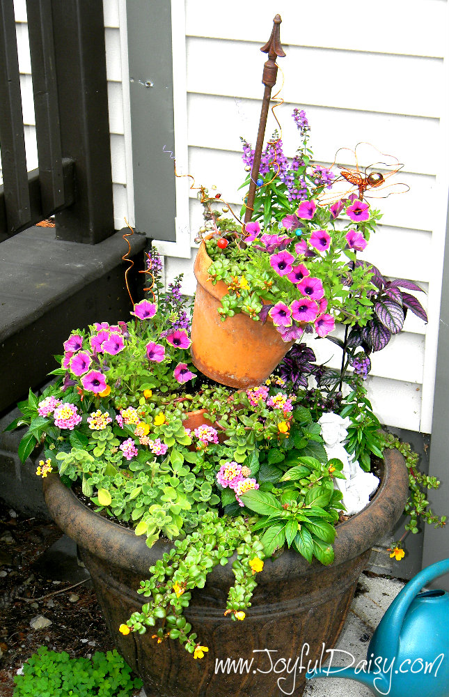 decorating flower pots 12