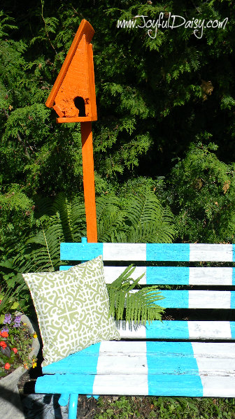 painted bench with birdhouse 1