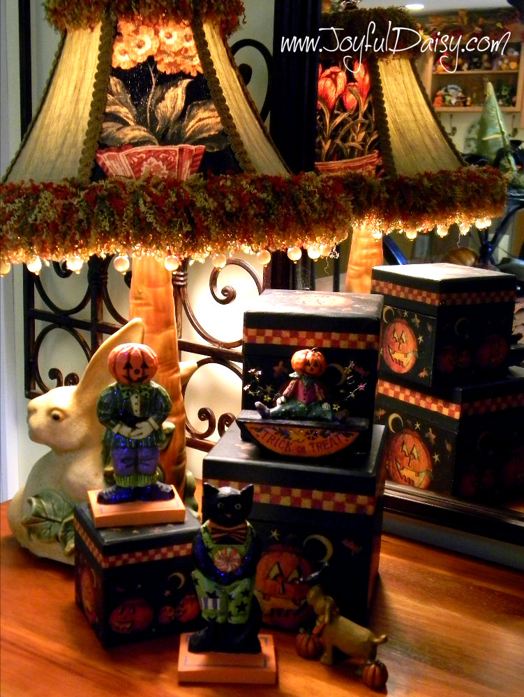 Halloween decorations dining room buffet