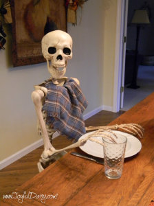 halloween dinner -skeleton what's for dinner